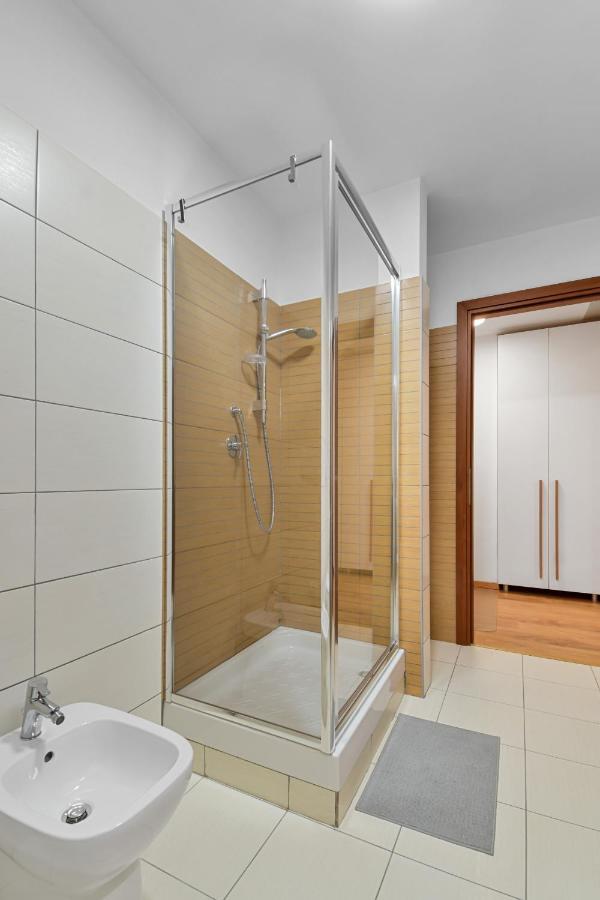The Flower Clabucet Studio Predeal Exterior photo